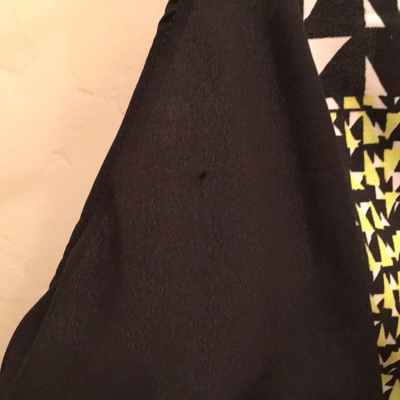 Charlie Jade Tank Blouse - Picture 7 of 8